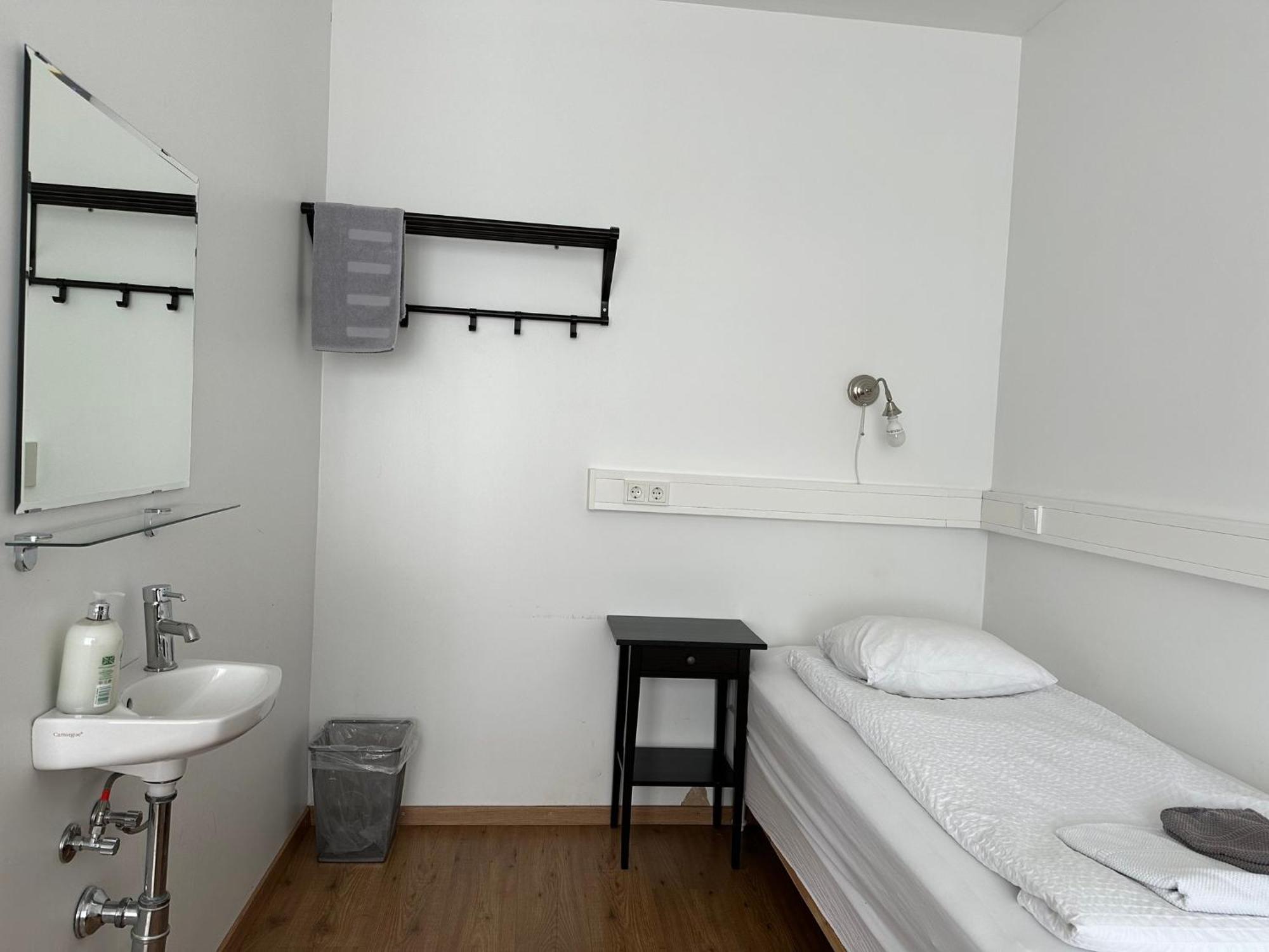 Kanslarinn Hostel Hella Eksteriør billede